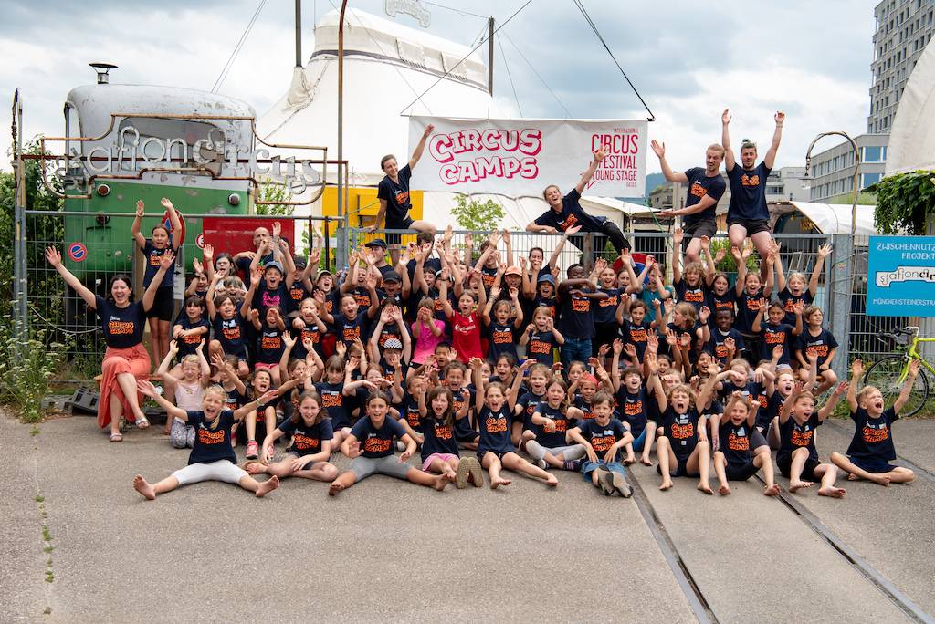 Young Stage Circus Camps